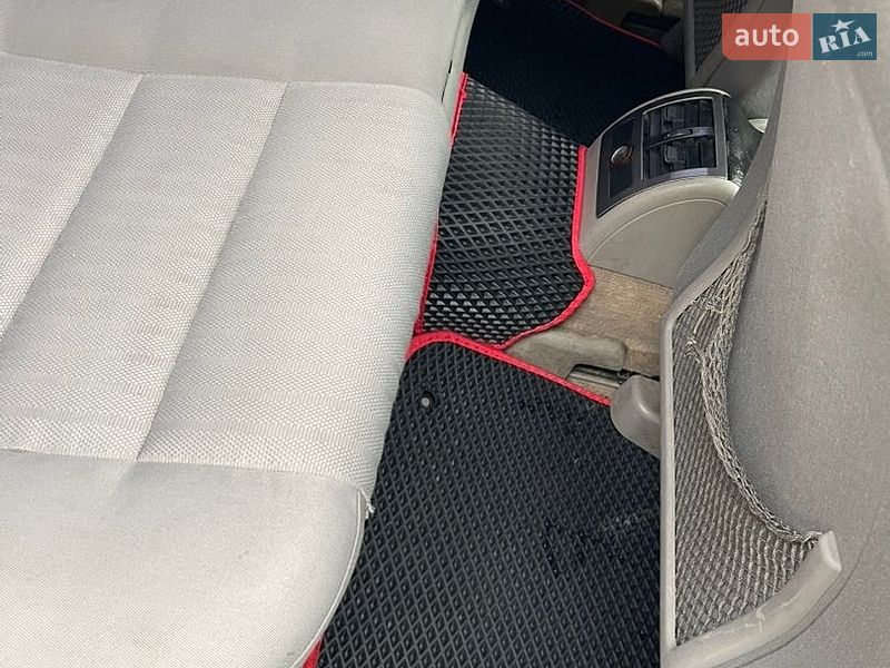 Седан Audi A6 2001 в Сарнах
