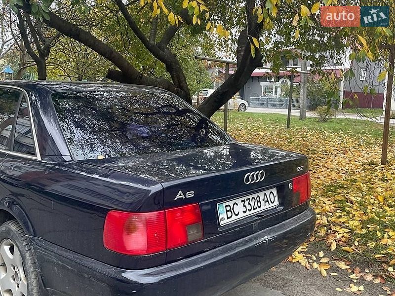 Седан Audi A6 1995 в Львові