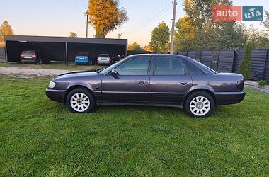 Седан Audi A6 1995 в Старій Вижівці