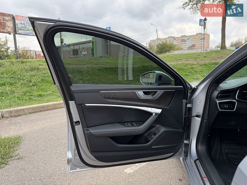 Седан Audi A6 2022 в Кривом Роге