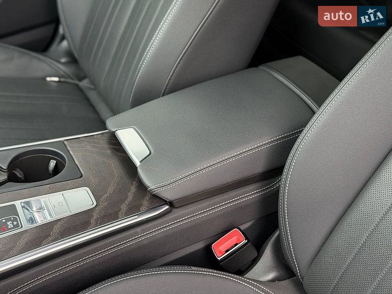 Седан Audi A6 2022 в Кривом Роге