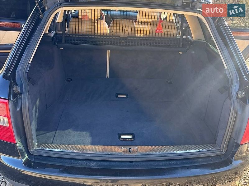 Универсал Audi A6 2002 в Долине