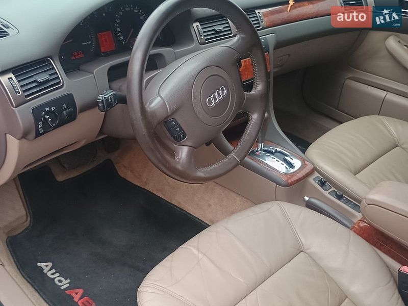 Универсал Audi A6 2001 в Черкассах