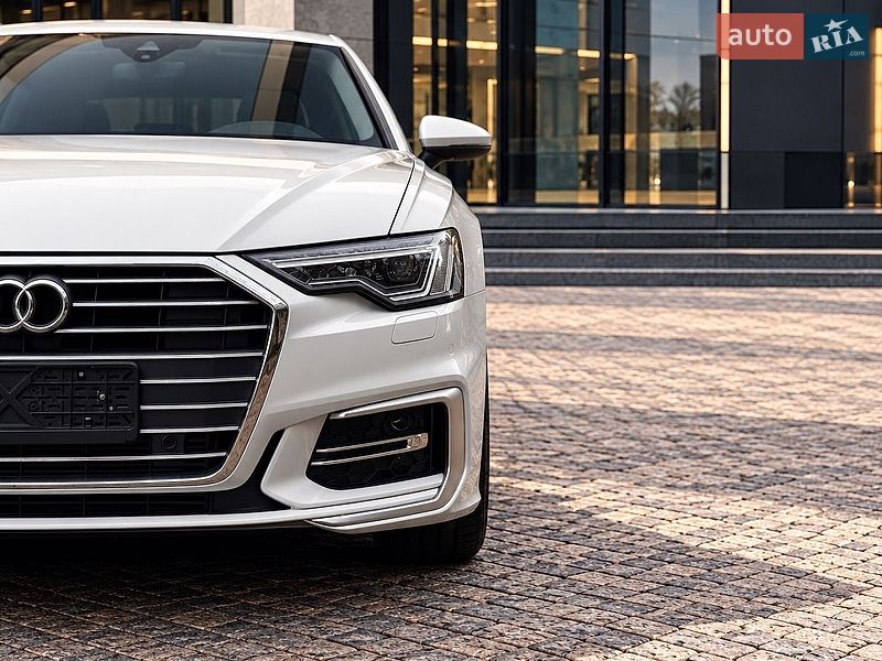 Седан Audi A6 2019 в Киеве