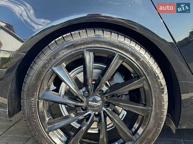 Седан Audi A6 2012 в Луцке
