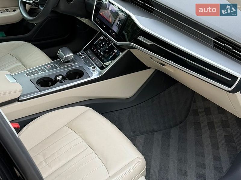Універсал Audi A6 2021 в Кам'янець-Подільському