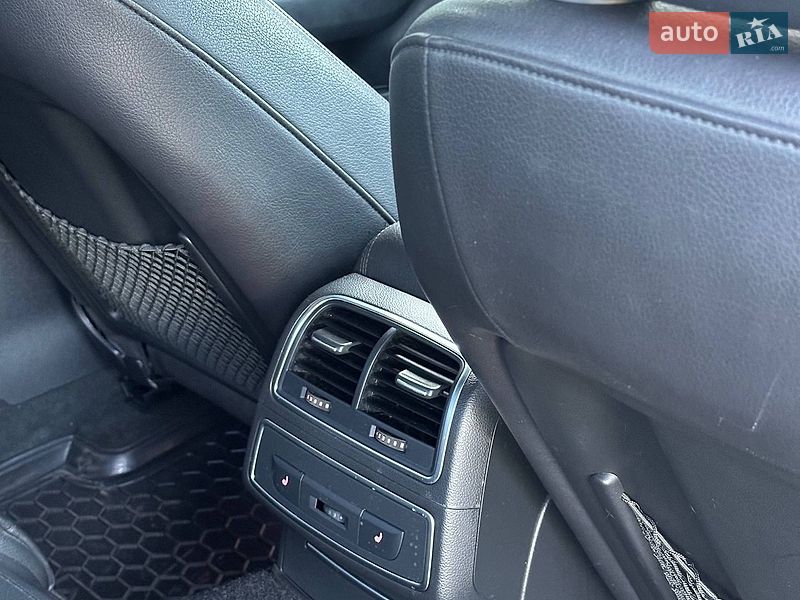 Седан Audi A6 2013 в Ужгороде