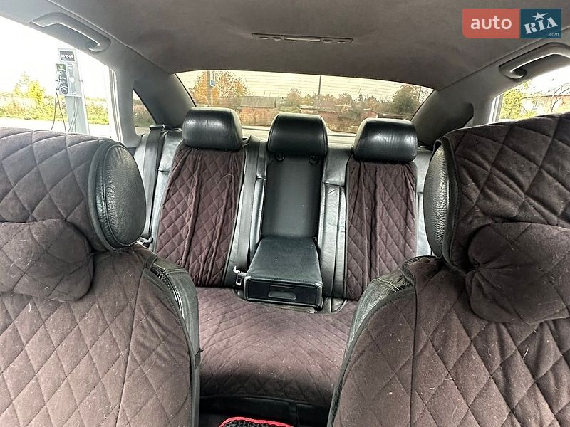 Седан Audi A6 2000 в Владимире