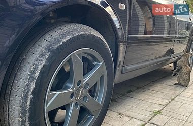 Седан Audi A6 2001 в Кобеляках