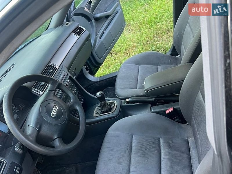 Седан Audi A6 1998 в Прилуках