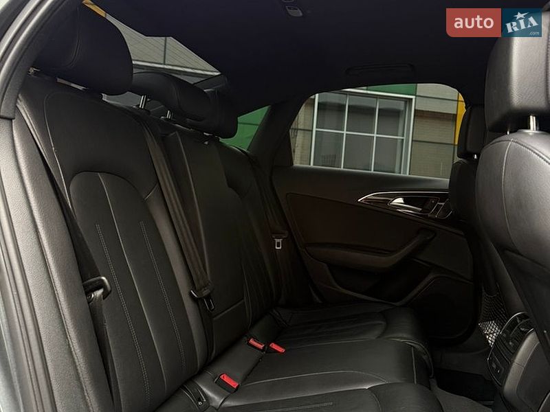 Седан Audi A6 2015 в Киеве
