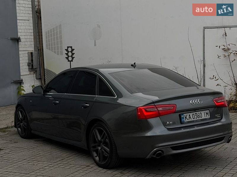 Седан Audi A6 2015 в Киеве