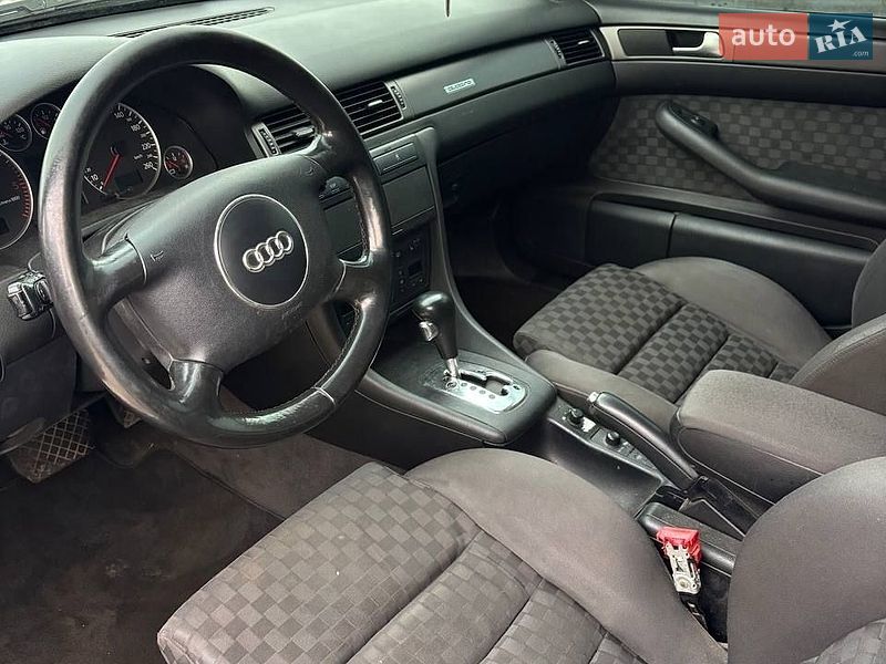 Универсал Audi A6 2004 в Запорожье