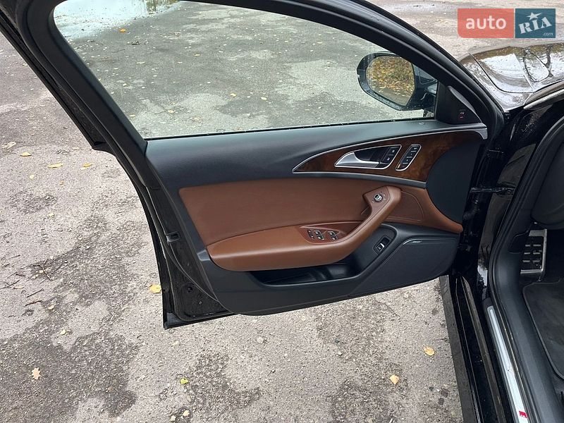 Седан Audi A6 2016 в Старому Самборі