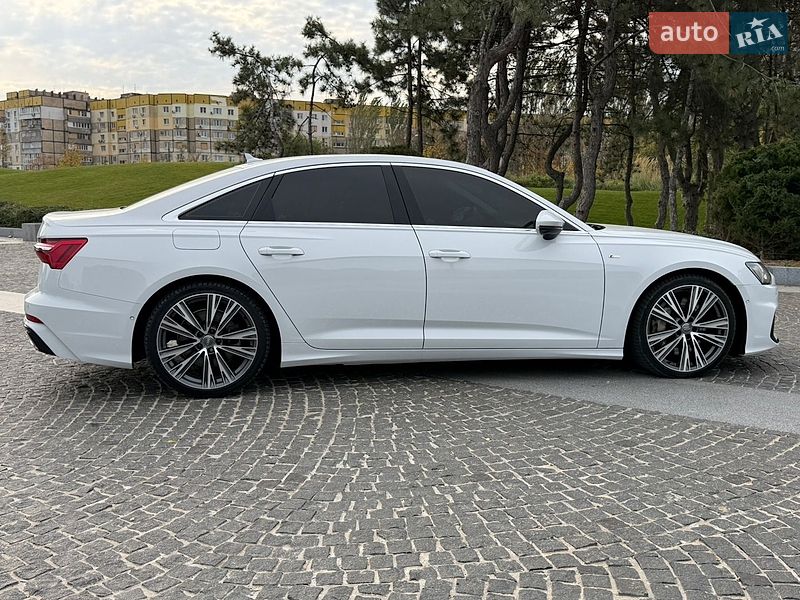 Седан Audi A6 2019 в Днепре