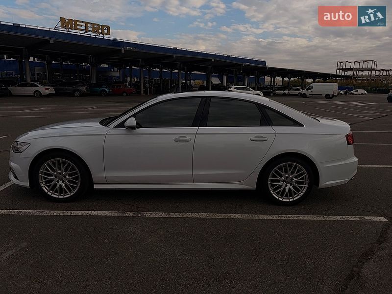 Седан Audi A6 2018 в Киеве