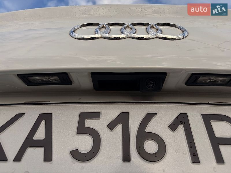 Седан Audi A6 2018 в Киеве