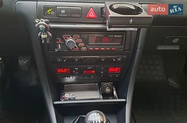 Седан Audi A6 1998 в Сумах