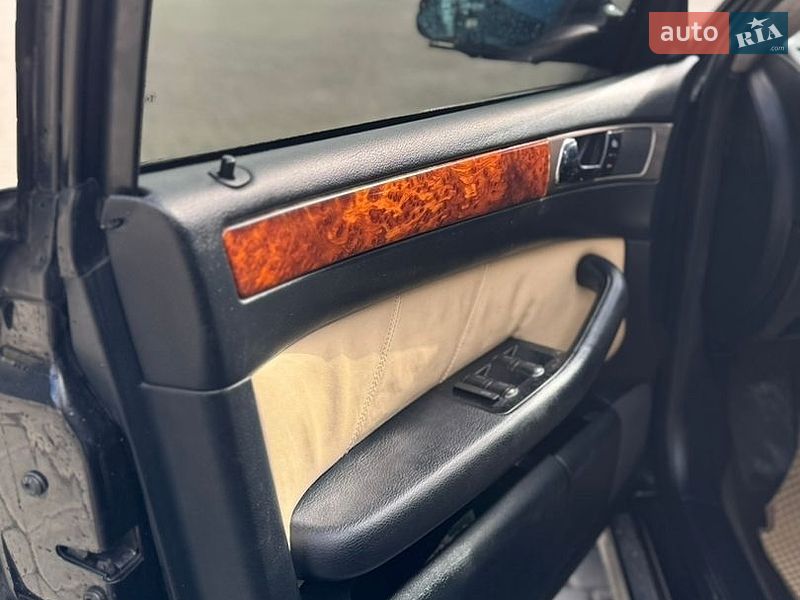 Седан Audi A6 2000 в Яремче