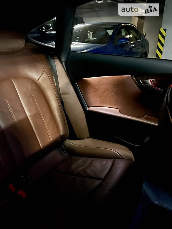 Лифтбек Audi A7 Sportback 2015 в Киеве