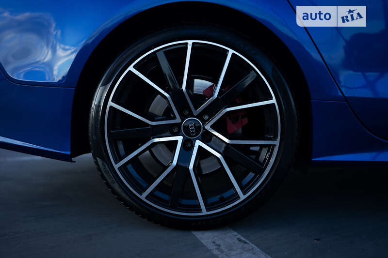 Лифтбек Audi A7 Sportback 2015 в Львове