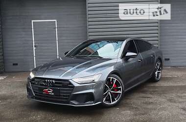 Лифтбек Audi A7 Sportback 2021 в 