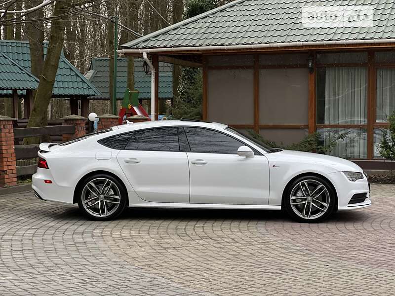 Лифтбек Audi A7 Sportback 2015 в Виннице