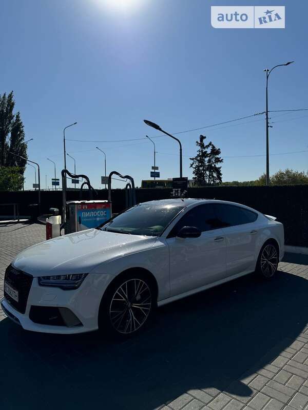 Лифтбек Audi A7 Sportback 2015 в Киеве