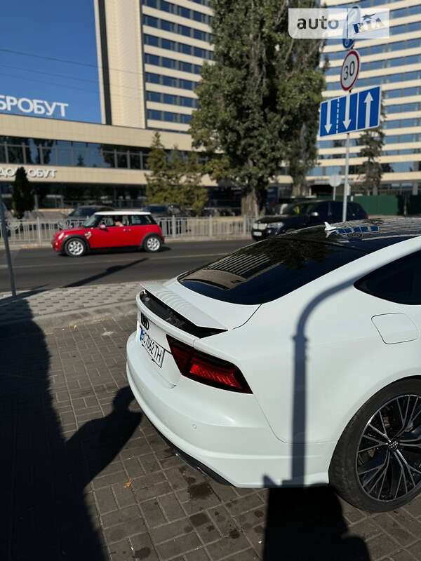 Лифтбек Audi A7 Sportback 2015 в Киеве
