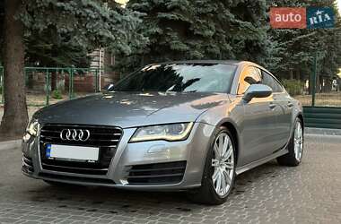 Лифтбек Audi A7 Sportback 2011 в 