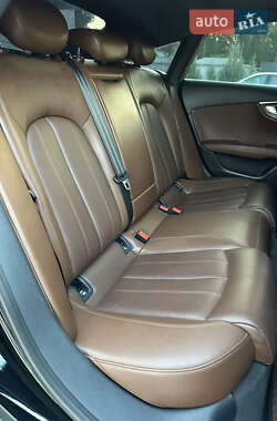 Лифтбек Audi A7 Sportback 2013 в 
