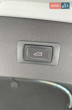 Лифтбек Audi A7 Sportback 2013 в 
