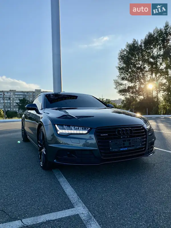Лифтбек Audi A7 Sportback 2014 в 