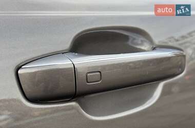 Лифтбек Audi A7 Sportback 2011 в 