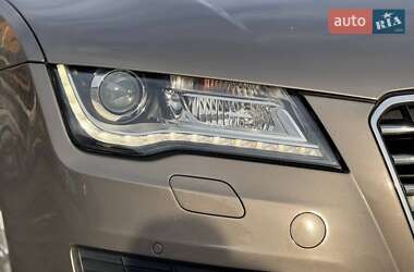 Лифтбек Audi A7 Sportback 2011 в 