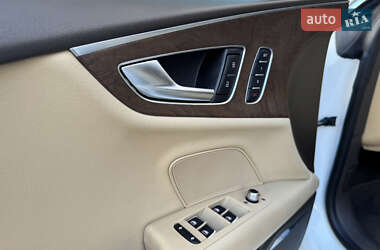 Лифтбек Audi A7 Sportback 2011 в 