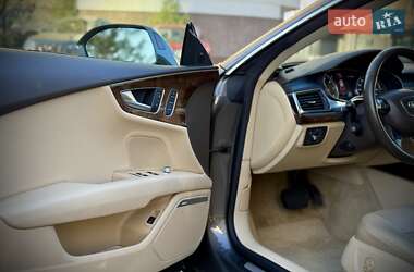 Лифтбек Audi A7 Sportback 2013 в 