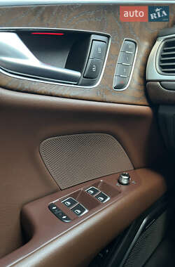 Лифтбек Audi A7 Sportback 2011 в 