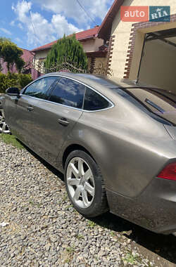 Лифтбек Audi A7 Sportback 2010 в 