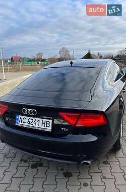 Лифтбек Audi A7 Sportback 2011 в 