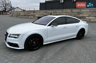 Лифтбек Audi A7 Sportback 2013 в 
