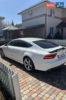 Лифтбек Audi A7 Sportback 2012 в 