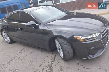 Лифтбек Audi A7 Sportback 2018 в 