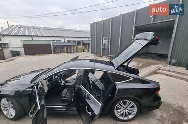 Лифтбек Audi A7 Sportback 2018 в 