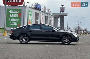 Лифтбек Audi A7 Sportback 2015 в 