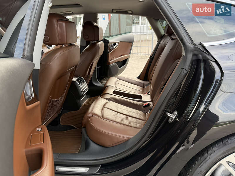 Лифтбек Audi A7 Sportback 2012 в Хмельницком