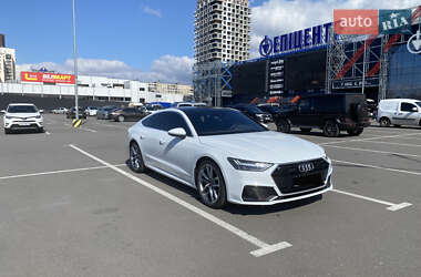Лифтбек Audi A7 Sportback 2020 в 