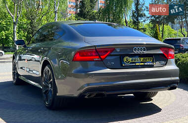 Лифтбек Audi A7 Sportback 2011 в 