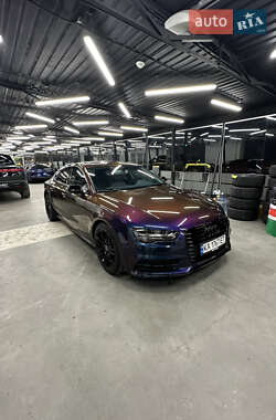 Лифтбек Audi A7 Sportback 2016 в 