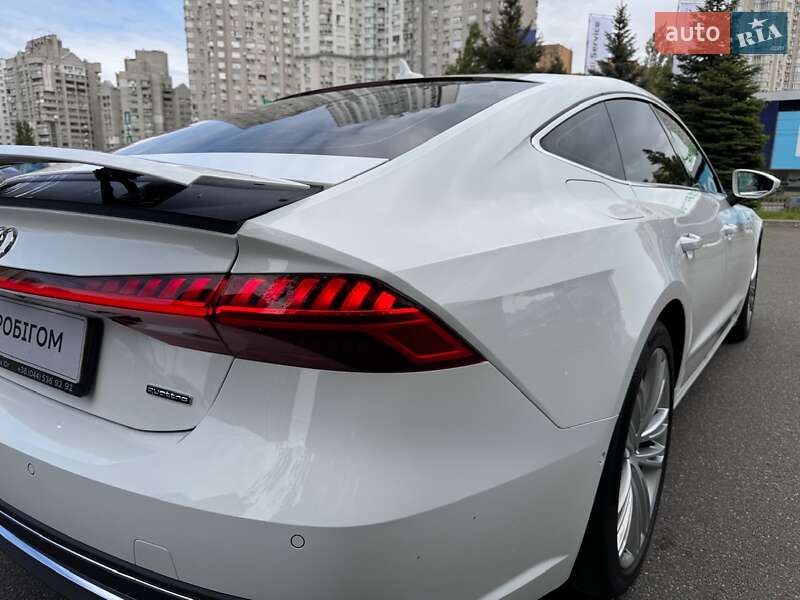 Лифтбек Audi A7 Sportback 2021 в Киеве